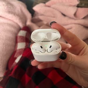Air pods